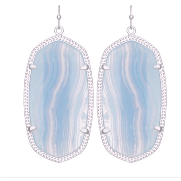 Kendra Scott Elle Drop Earrings in Blue Lace Agate and Silver RARE - Picture 5 of 5